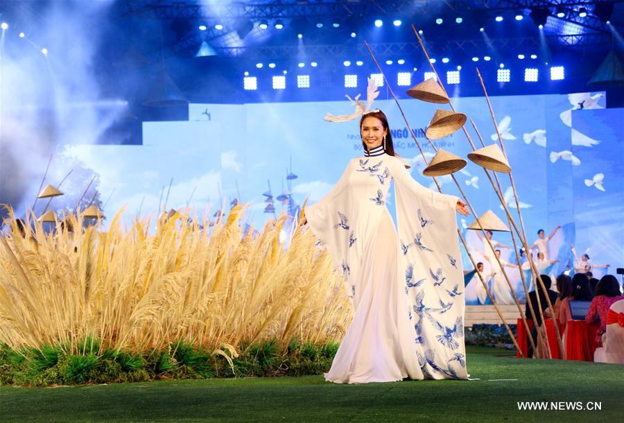 VIETNAM-HO CHI MINH CITY-AO DAI FESTIVAL 2018