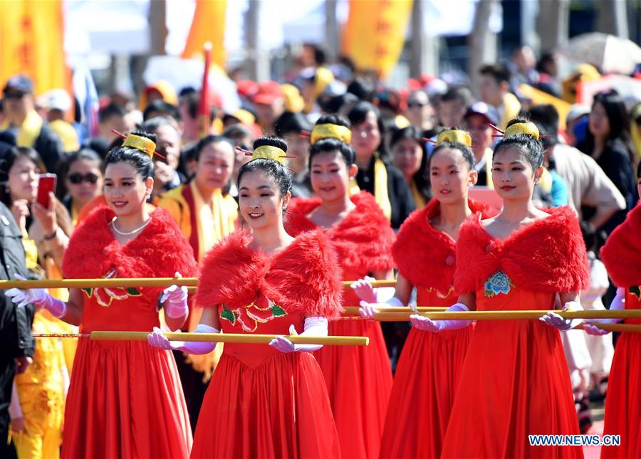 U.S.-SAN FRANCISCO-CHINESE-WORSHIP CEREMONY