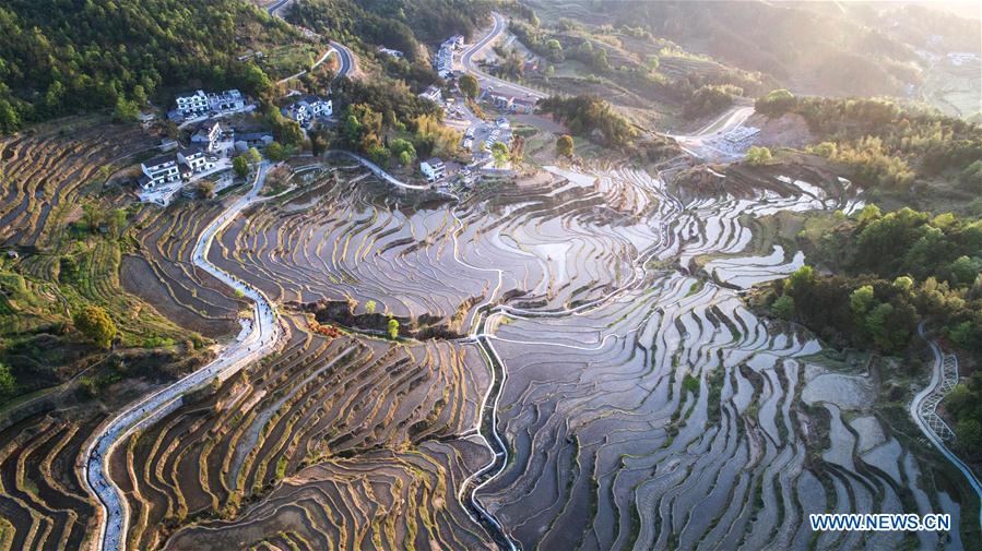 CHINA-HUBEI-TERRACE-SCENERY (CN)