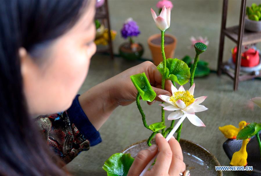 CHINA-HEBEI-HANDICRAFT-DOUGH MODELLING (CN)