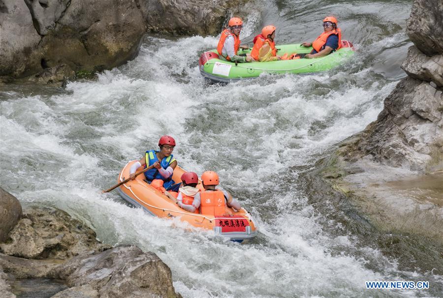 #CHINA-HUBEI-ZIGUI-SUMMER-DRIFTING (CN)