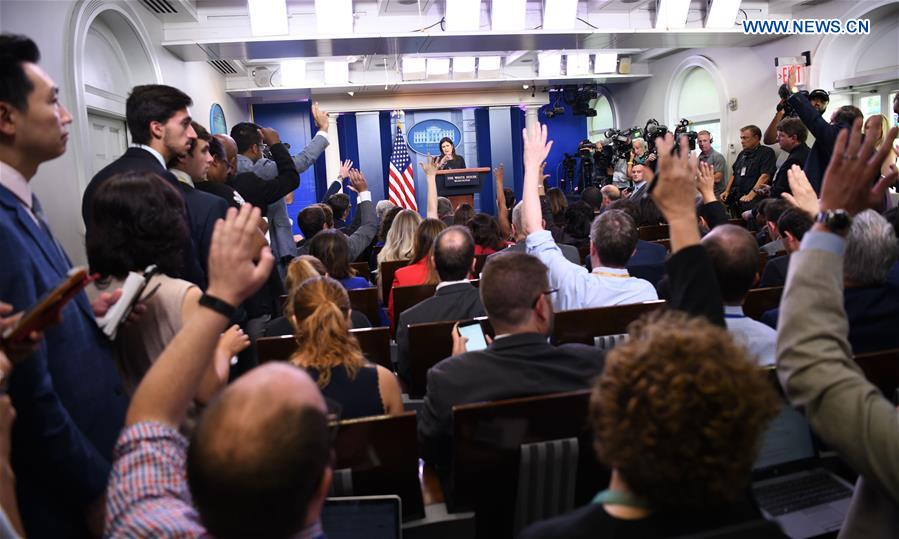 U.S.-WASHINGTON D.C.-WHITE HOUSE-PRESS BRIEFING-TRUMP-RUSSIA PROBE