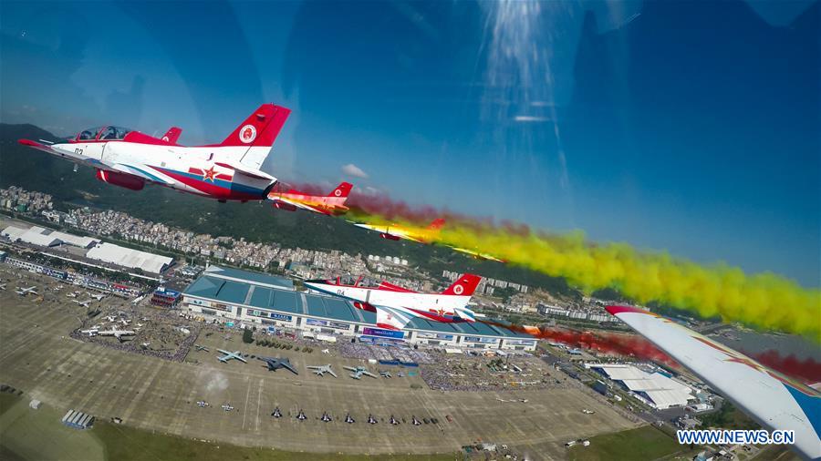 CHINA-GUANGDONG-ZHUHAI-AIRSHOW-OPENING-PERFORMANCE