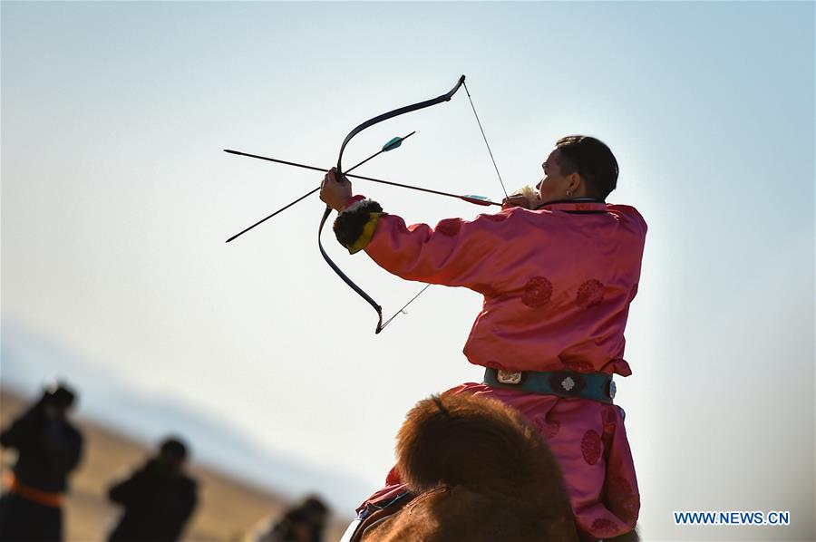 CHINA-INNER MONGOLIA-BAYAN NUR-CAMEL FESTIVAL (CN)