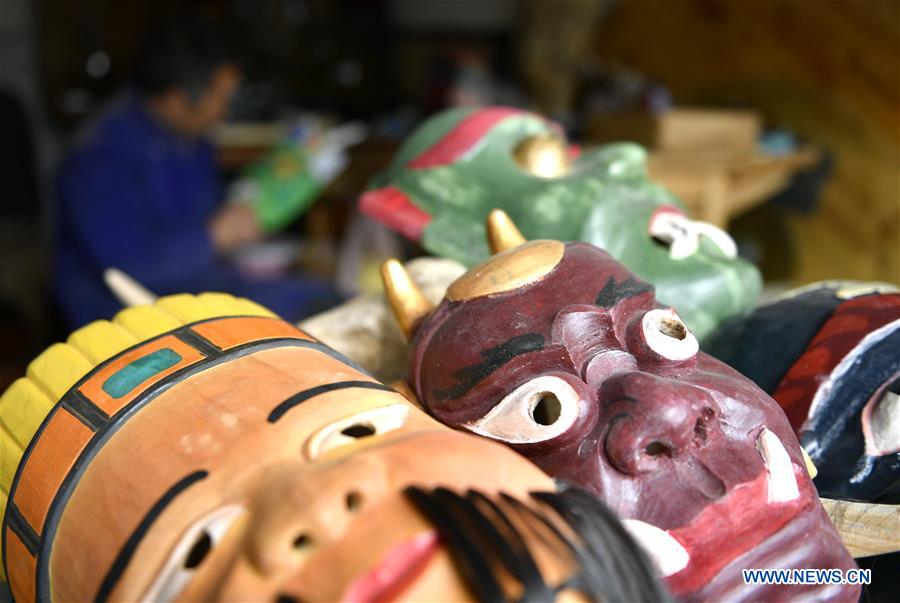 #CHINA-HUBEI-ENSHI-NUO OPERA-MASK MAKING (CN)