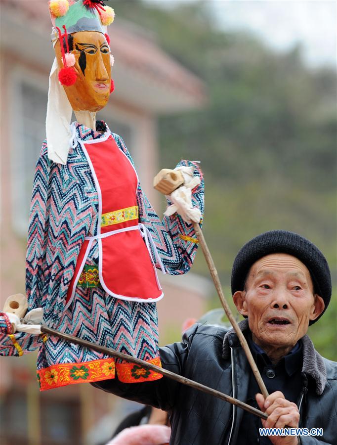 CHINA-GUIZHOU-SHIQIAN-PUPPET SHOW (CN)