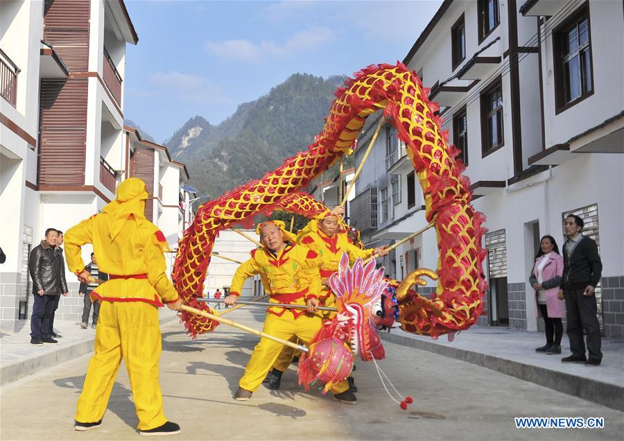 #CHINA-HUBEI-SPRING FESTIVAL-NEW HOUSE (CN)