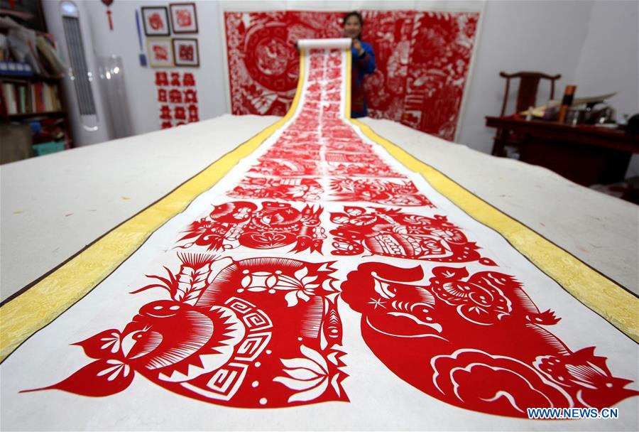 #CHINA-SHANDONG-SPRING FESTIVAL-PAPER-CUTTING ARTWORK (CN)