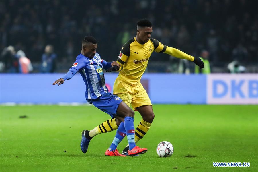 (SP)GERMANY-BERLIN-SOCCER-BUNDESLIGA-HERTHA VS DORTMUND