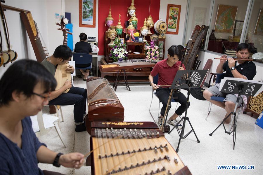 THAILAND-BANGKOK-CHINESE FOLK MUSIC LOVERS