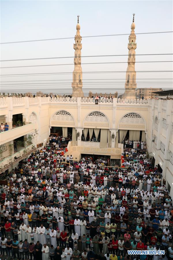 EGYPT-CAIRO-EID AL-FITR-CELEBRATION