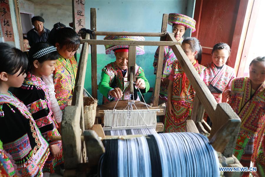 #CHINA-GUIZHOU-BIJIE-CLOTH WEAVING (CN)