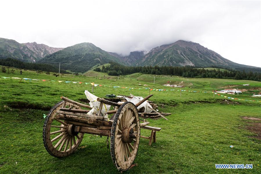 CHINA-QINGHAI-QILIAN MOUNTAINS-SCENERY (CN)