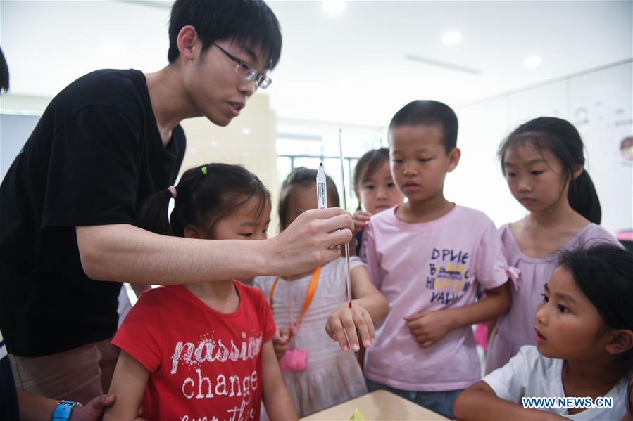 CHINA-ZHEJIANG-MIGRANT WORKERS-CHILDREN-SUMMER CAMP (CN)