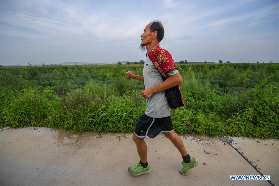 (SP)CHINA-JILIN-CHANGCHUN-RUNNING-MARATHON RUNNER(CN)