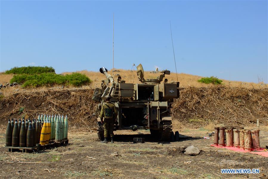 MIDEAST-ISRAEL-LEBANON-ARTILLERY FIRE