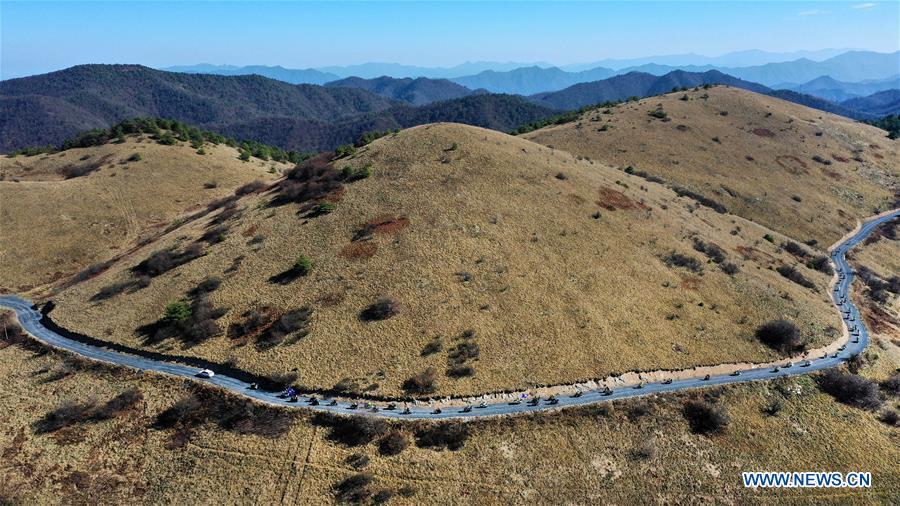 CHINA-SHAANXI-ANKANG-LANGAO-PRAIRIE-SCENERY (CN)