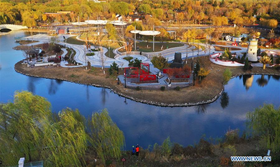 CHINA-HEBEI-TANGSHAN-NANHU PARK-EARLY WINTER SCENERY (CN)