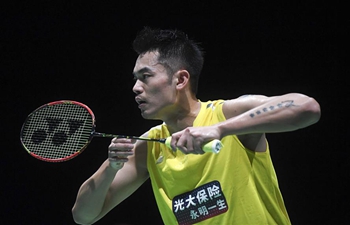 BWF World Championships: Lin Dan vs. Nguyen Tien Minh