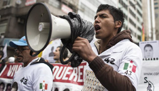 People take part in "43 South American Caravan" in Buenos Aires