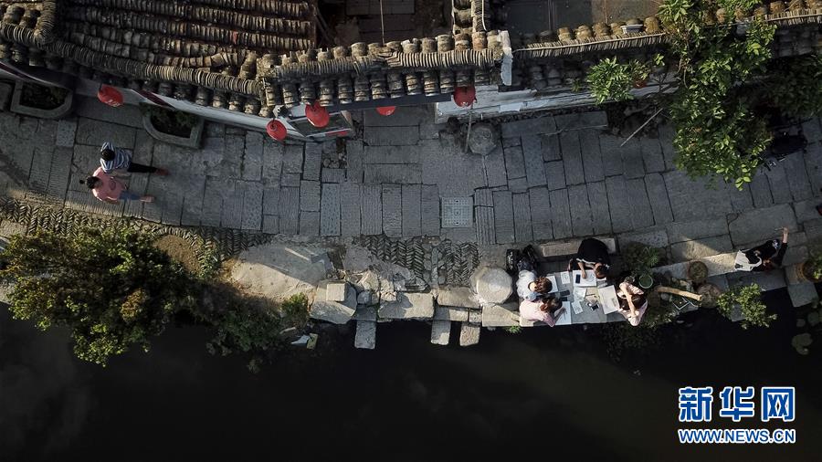 （新華全媒頭條·搶救古民居·圖文互動）（3）當(dāng)古民居遇上城鎮(zhèn)化，如何留住鄉(xiāng)愁？
