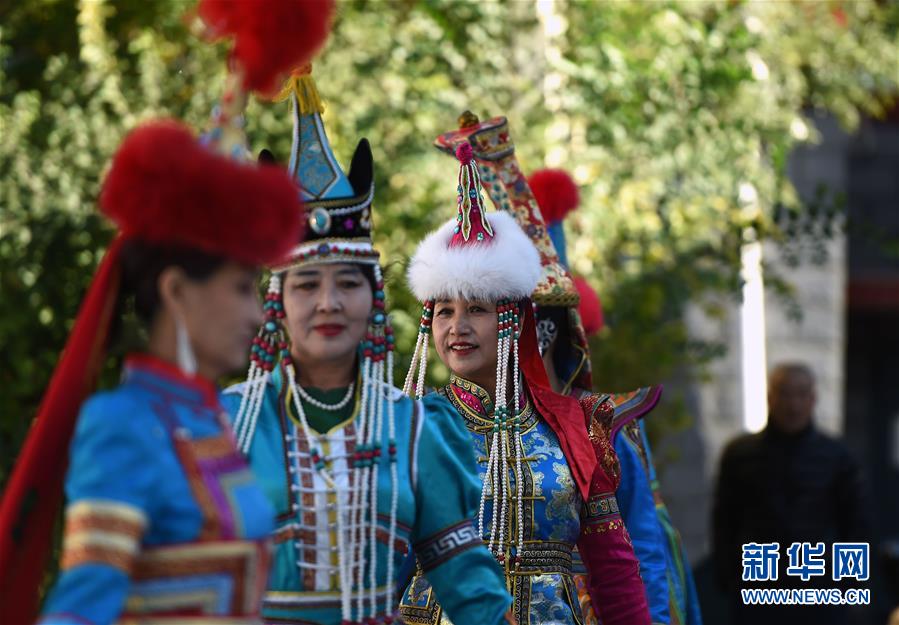 （圖文互動·各民族團結(jié)互助）（1）民族一家親　濃濃團結(jié)情——呼和浩特市清泉街社區(qū)民族團結(jié)工作側(cè)記