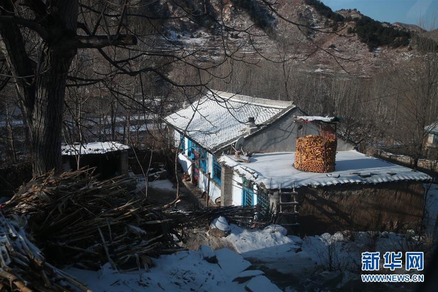 （集中連片特困地區(qū)貧困村調(diào)研行·圖文互動(dòng)）（1）只要有信心，黃土變成金——河北阜平縣駱駝灣村和顧家臺(tái)村脫貧調(diào)查 