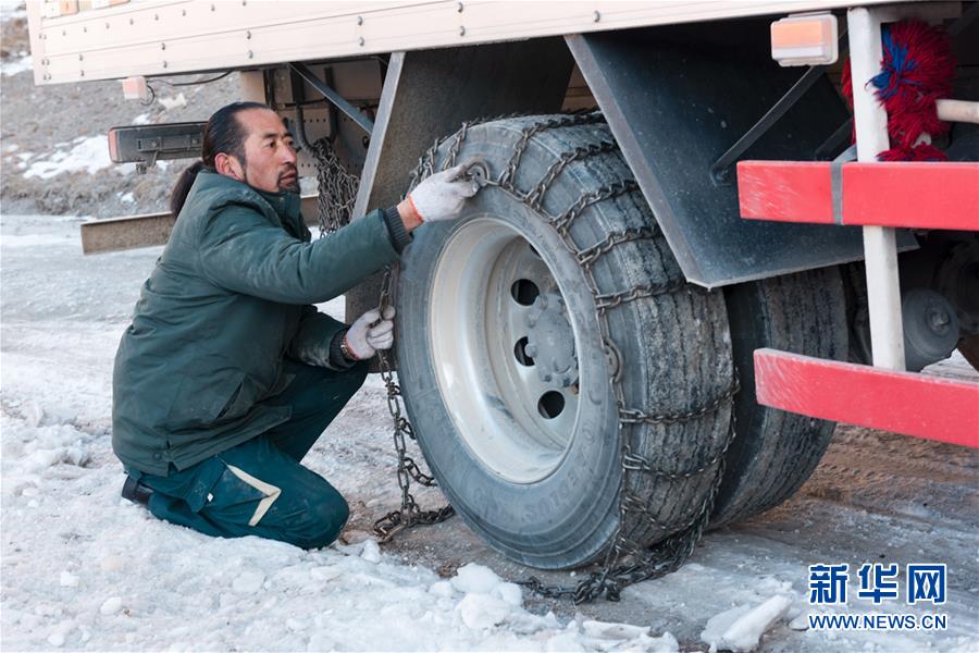 （新華全媒頭條·圖文互動）（4）格桑花開滿天路——寫在川藏公路通車65周年之際