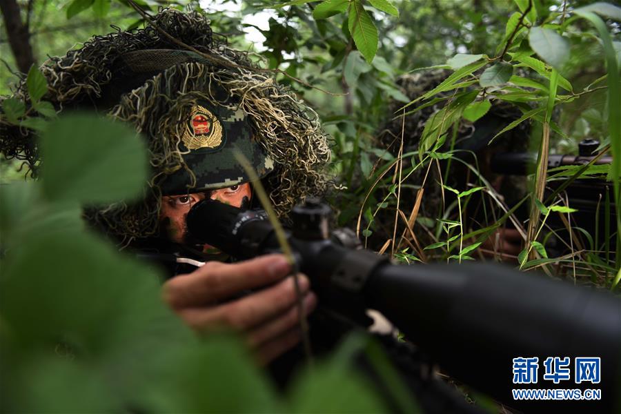 （圖文互動）（8）武警部隊(duì)抓好常態(tài)化疫情防控條件下“魔鬼周”極限訓(xùn)練