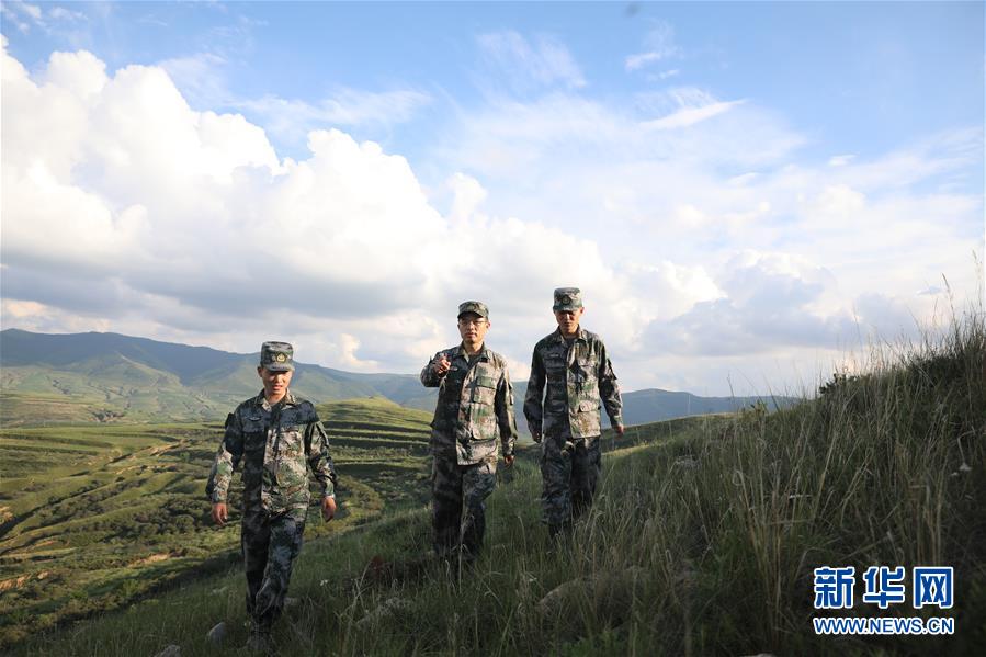 （圖文互動）（4）對黨赤“淳” 為國志“靜”——記戰(zhàn)略支援部隊某部高級工程師淳靜