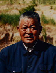 尕布龍語錄：權(quán)力來自百姓，只能服務(wù)于百姓