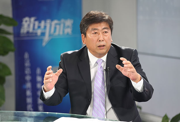 最根本的就是錢從哪里來、人往哪里去。