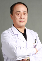 邱立東：著名微雕整形專(zhuān)家，圣嘉新醫(yī)療美容名醫(yī)