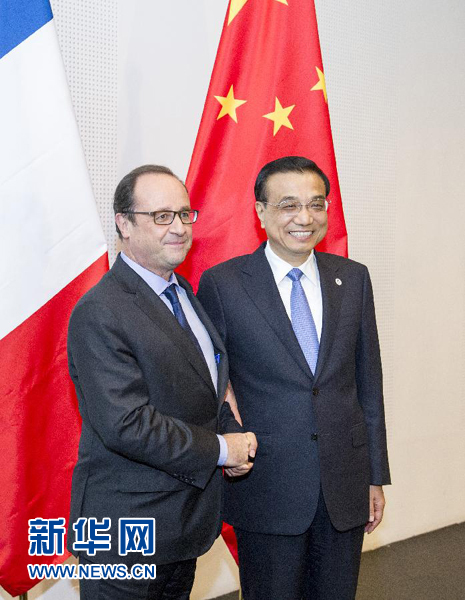 10月16日，中國國務(wù)院總理李克強在米蘭會見法國總統(tǒng)奧朗德。新華社記者 王曄 攝