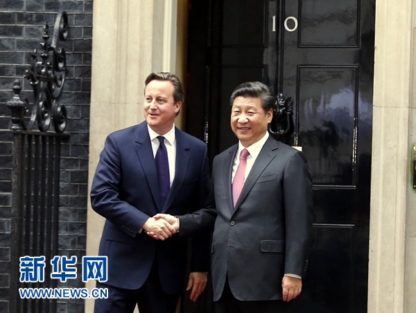 10月21日，國家主席習(xí)近平在倫敦唐寧街首相府同英國首相卡梅倫舉行會談。 新華社記者 鞠鵬 攝 