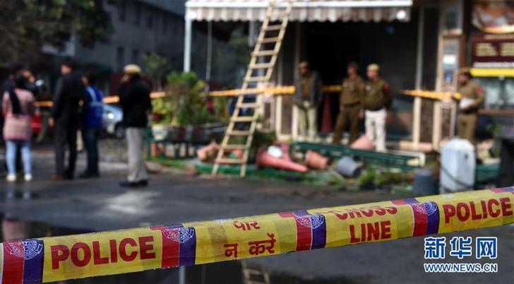(國際)(4)印度新德里一酒店起火致17人死亡