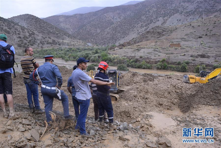 (國際)(1)摩洛哥南部山區(qū)泥石流造成15人死亡
